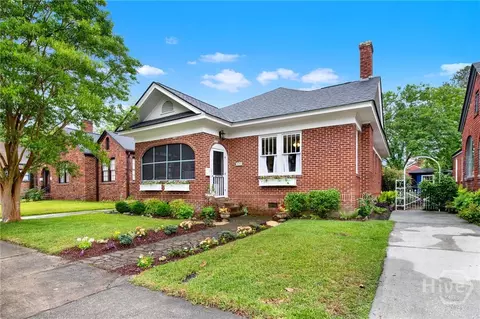 531 E 51st St, Savannah, GA 31405