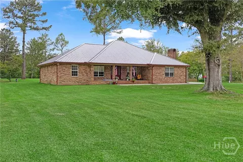 5298 E Glynn Ave, Brunswick, GA 31523
