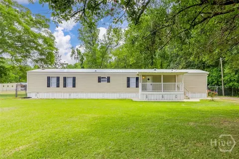 428 Pecan Ln, Guyton, GA 31312