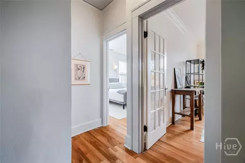 Entry Way - 226 E 53rd St, Savannah, GA 31405 photo 3 of 4