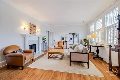 Living - 226 E 53rd St, Savannah, GA 31405 photo 2 of 6