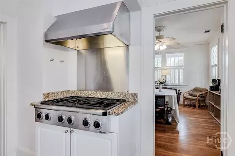 Kitchen - 226 E 53rd St, Savannah, GA 31405 photo 5 of 8