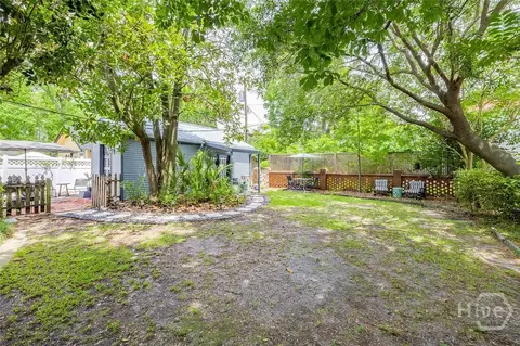 Exterior - 226 E 53rd St, Savannah, GA 31405 photo 9 of 15