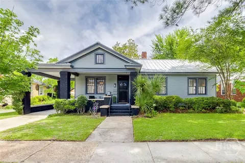226 E 53rd St, Savannah, GA 31405