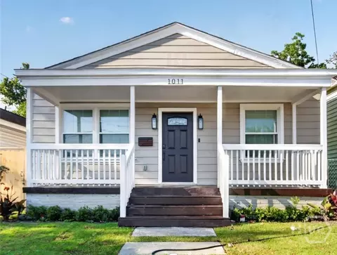 1011 Richards St, Savannah, GA 31415