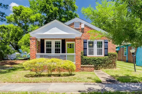 722 E 40th St, Savannah, GA 31401