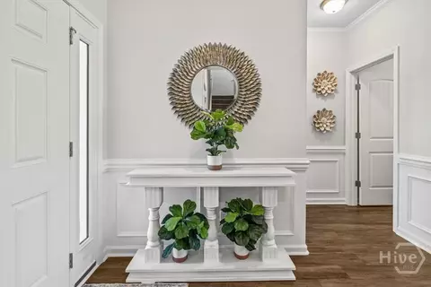 Entry Way - 175 Greyfield Cir, Savannah, GA 31407 photo 4 of 6