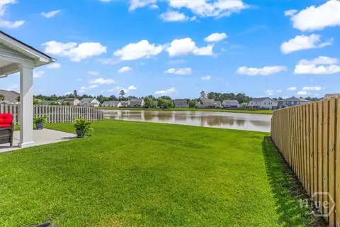 Exterior - 175 Greyfield Cir, Savannah, GA 31407 photo 8 of 10