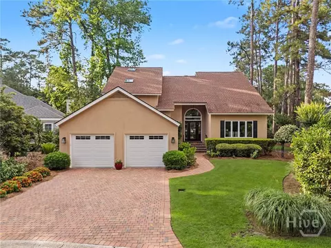 4 Willow Oak Cir, Savannah, GA 31411