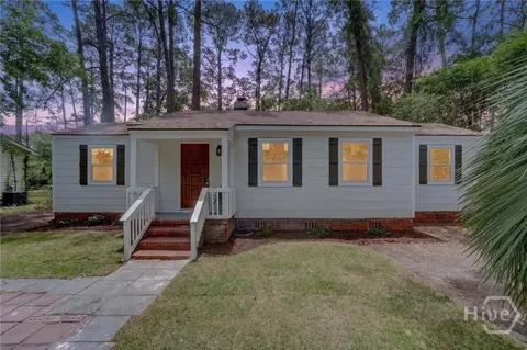 101 Timberline Dr, Savannah, GA 31404