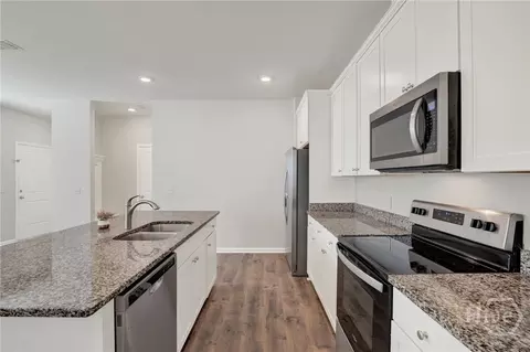 Kitchen - 148 Benelli Dr, Pooler, GA 31322 photo 3 of 4