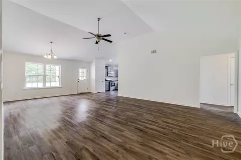Living - 112 Linton Ln, Guyton, GA 31312 photo 1 of 4