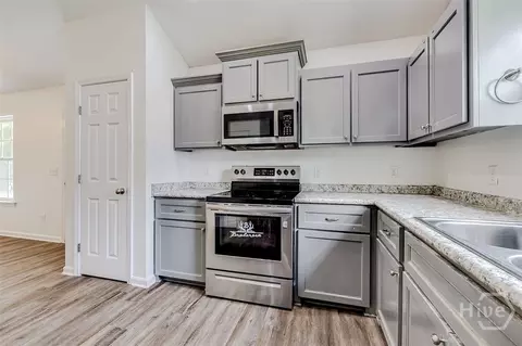 Kitchen - 112 Linton Ln, Guyton, GA 31312 photo 4 of 4