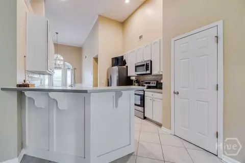 Kitchen - 5 Gentry St, Pooler, GA 31322 photo 5 of 7