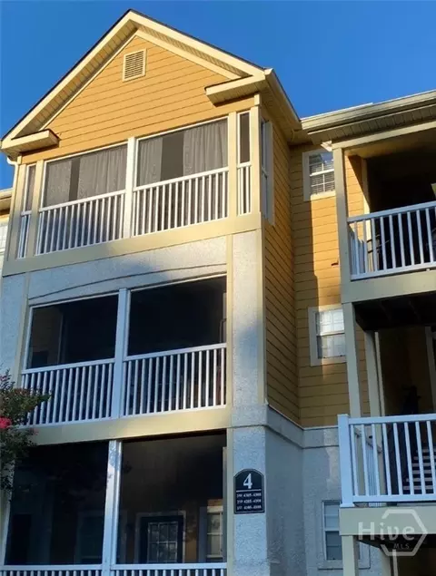 4305 Walden Park Dr, Savannah, GA 31410