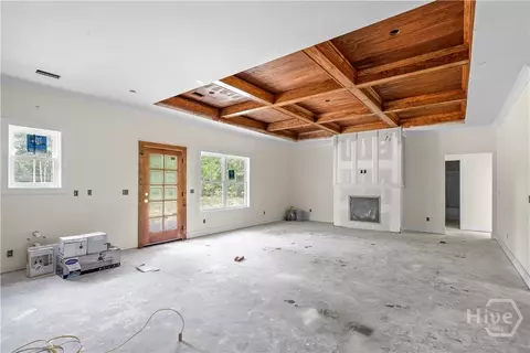 Living - 112 Dixie Dr, Springfield, GA 31329 photo 1 of 4
