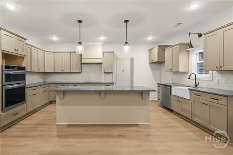 Kitchen - 112 Dixie Dr, Springfield, GA 31329 photo 3 of 6
