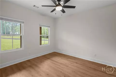 Bedroom - 112 Dixie Dr, Springfield, GA 31329 photo 4 of 8
