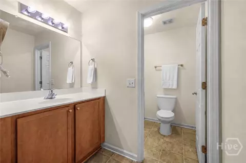 Bath - 169 Regency Cir, Pooler, GA 31322 photo 5 of 6