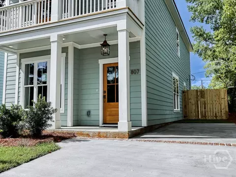 Exterior - 807 E 36th St, Savannah, GA 31401 photo 3 of 6