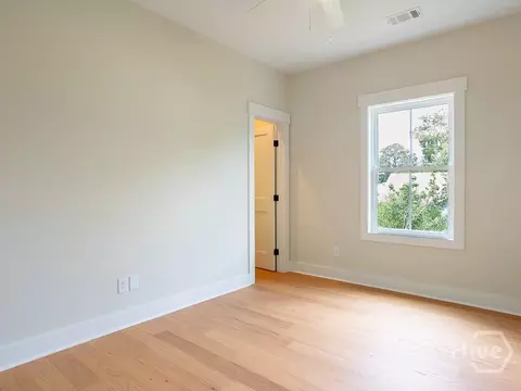 Bedroom - 807 E 36th St, Savannah, GA 31401 photo 4 of 6