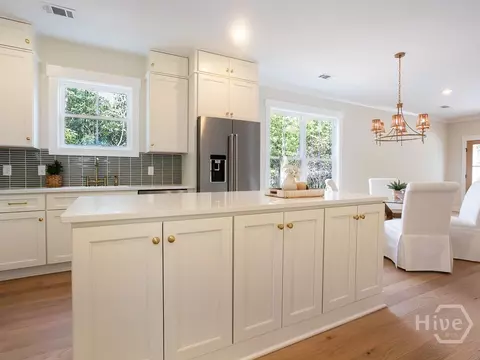 Kitchen - 807 E 36th St, Savannah, GA 31401 photo 8 of 8
