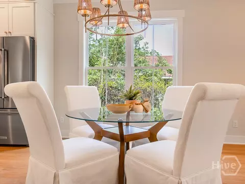 Dining - 807 E 36th St, Savannah, GA 31401 photo 2 of 3