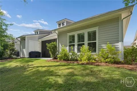 Exterior - 18 Golf Dr, Pooler, GA 31322 photo 6 of 7
