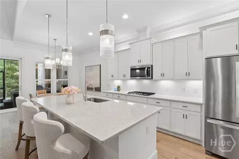 Kitchen - 18 Golf Dr, Pooler, GA 31322 photo 2 of 4