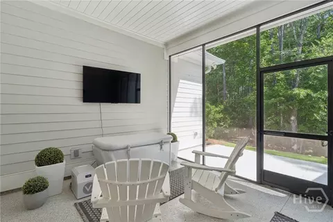 Exterior - 18 Golf Dr, Pooler, GA 31322 photo 3 of 7