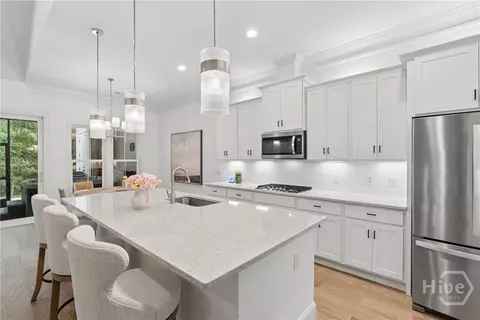 Kitchen - 18 Golf Dr, Pooler, GA 31322 photo 2 of 4
