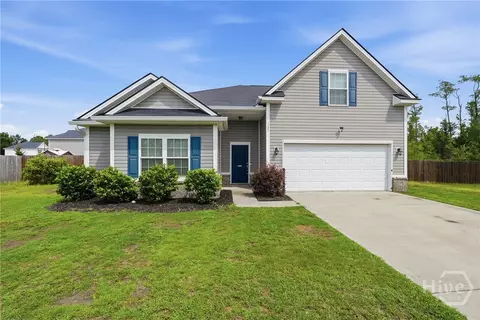 1125 Sweetbay Ct, Hinesville, GA 31313