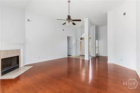 Living - 21 Pebble Rd, Pooler, GA 31322 photo 3 of 7