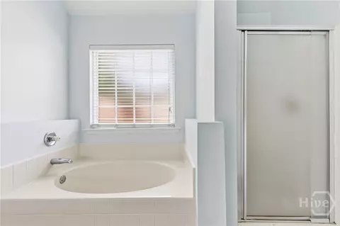 Bath - 21 Pebble Rd, Pooler, GA 31322 photo 1 of 2