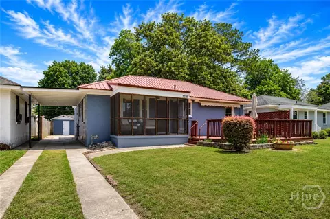 2218 Hanson St, Savannah, GA 31404
