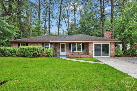 9 Austin Dr, Savannah, GA 31419