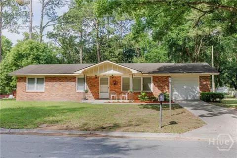 503 Dyches Dr, Savannah, GA 31406