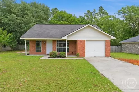 2567 Zachary Ct, Hinesville, GA 31313
