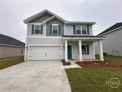 305 Juniper Dr, Hinesville, GA 31313