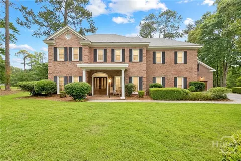 3 Pine Lakes Pt, Savannah, GA 31405