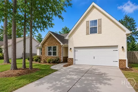 406 Plantation Pl, Rincon, GA 31326
