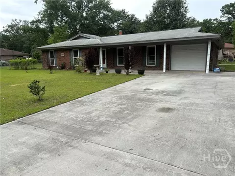 717 Bradwell, Hinesville, GA 31313
