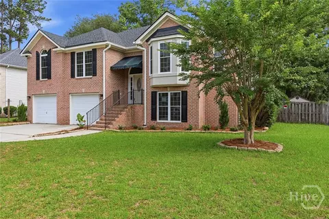 6 Kingfisher Cir, Savannah, GA 31419