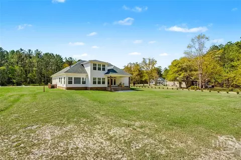 Exterior - 236 Dean Dr, Guyton, GA 31312 photo 5 of 5