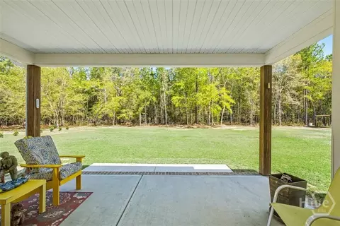 Exterior - 236 Dean Dr, Guyton, GA 31312 photo 3 of 5