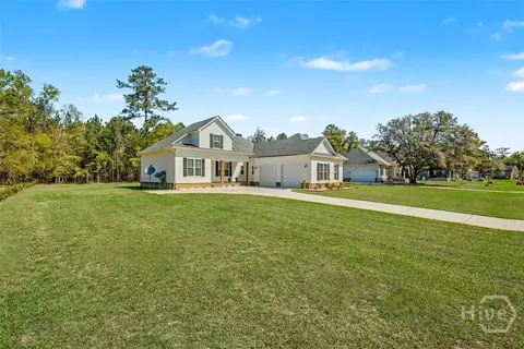 Exterior - 236 Dean Dr, Guyton, GA 31312 photo 2 of 5