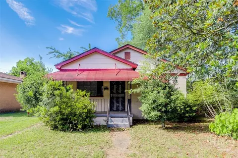 1110 W 49th St, Savannah, GA 31401
