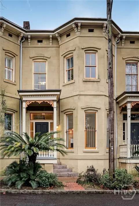 315 W Bolton St, Savannah, GA 31401