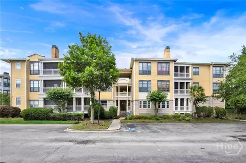 2713 Whitemarsh Way, Savannah, GA 31410