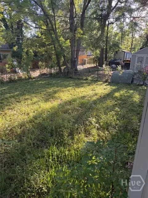 815 W 50th St, Savannah, GA 31405 photo 3